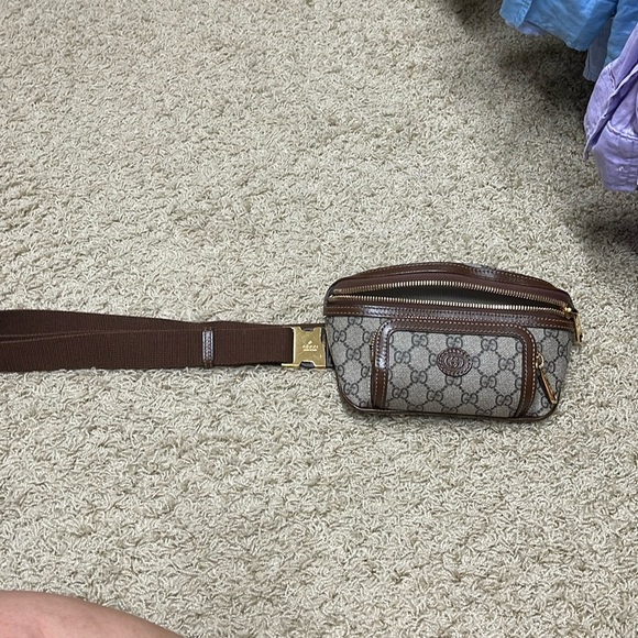 Authentic Gucci supreme belt bag. Worn twice, in immaculate condition. - Picture 2 of 13